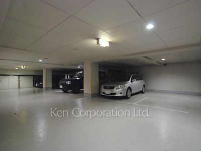西麻布リージェンシーの写真 駐車場