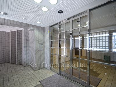 リエール若松町の写真 オートロック