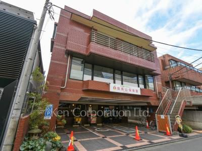 南青山246ビルの写真 外観ひき
