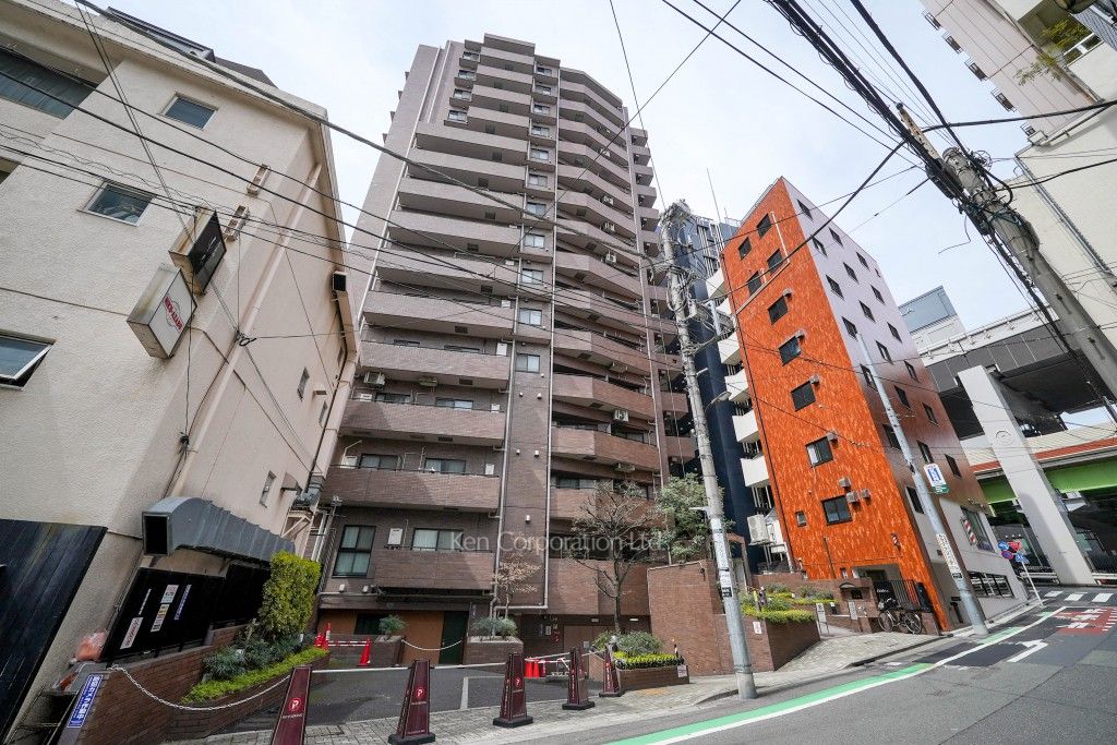 日神パレステージ西麻布の写真 外観ひき