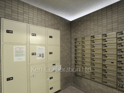 メゾン芝浦の写真 郵便受け、宅配ボックス