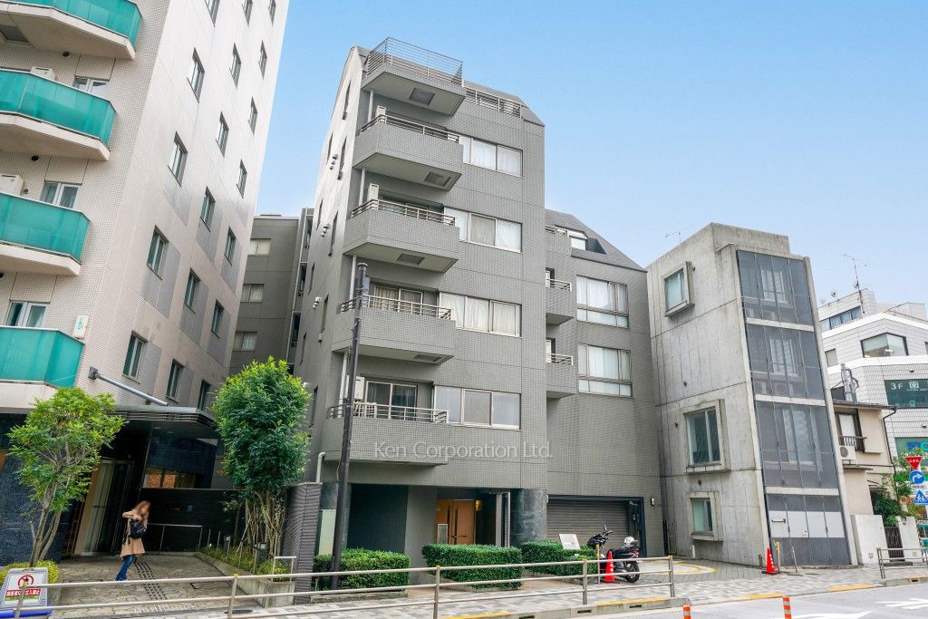 ソフィア東六本木の写真 外観ひき