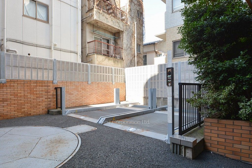 ライオンズマンション広尾南の写真 駐車場