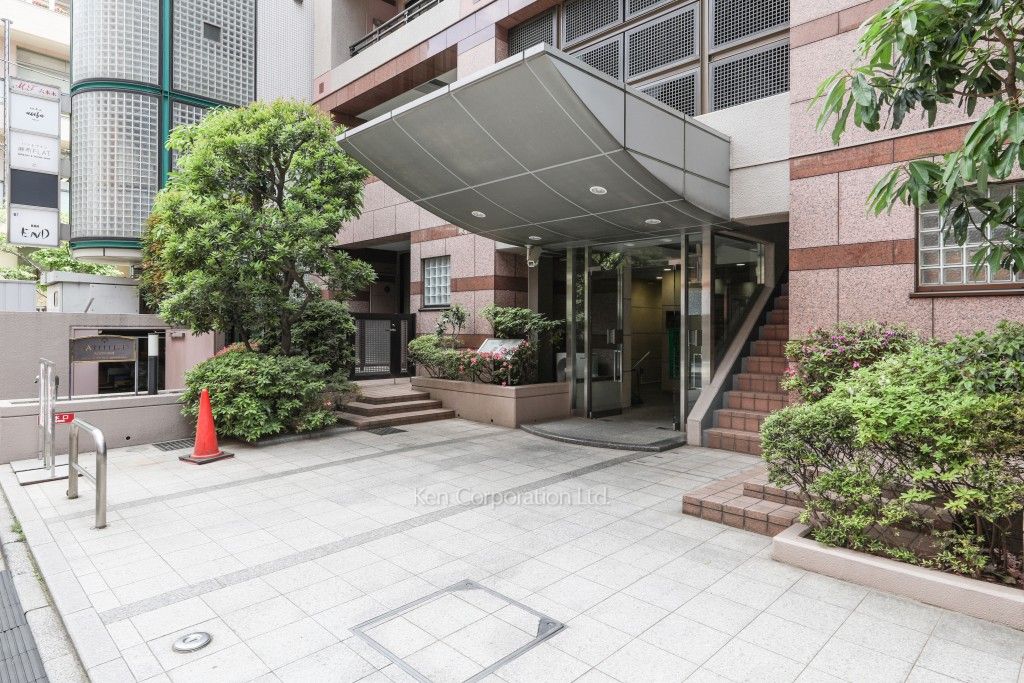  外観より