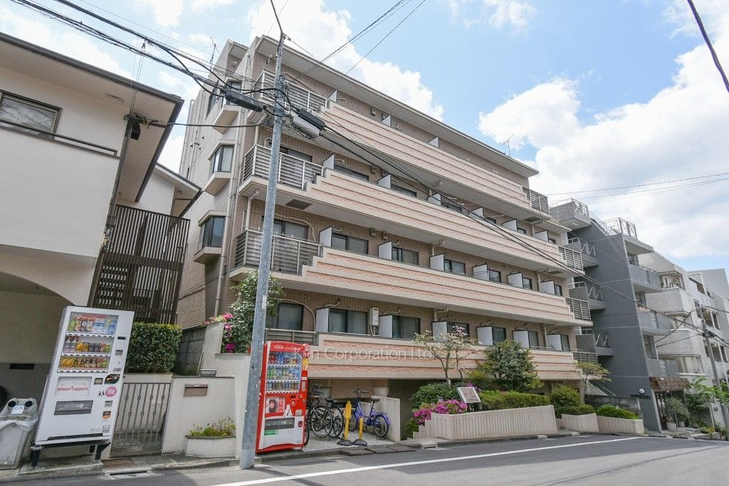 せらびEBISUの写真 外観ひき