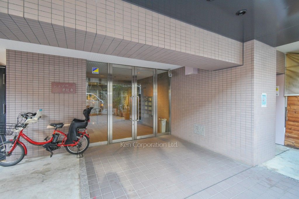 シェソワ恵比寿の写真 外観より