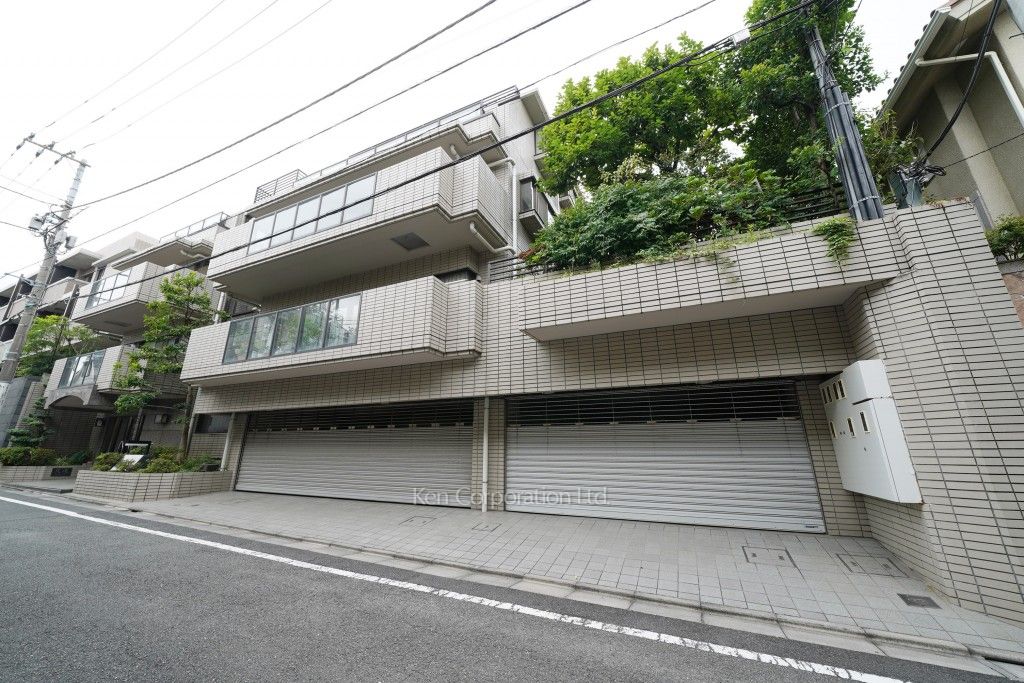  外観ひき