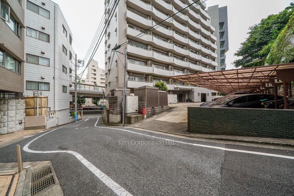 目黒グレースマンションの写真 前面道路