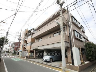 メゾンダジュールの写真 外観ひき