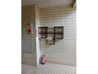 クオーレ柿の木坂の写真 郵便受け、宅配ボックス