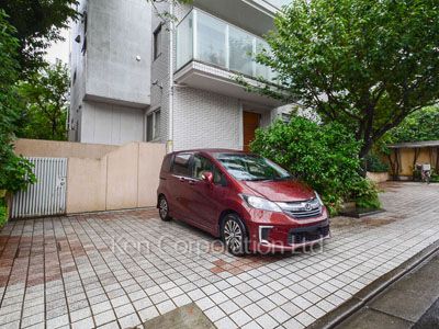池田山フラッツの写真 駐車場