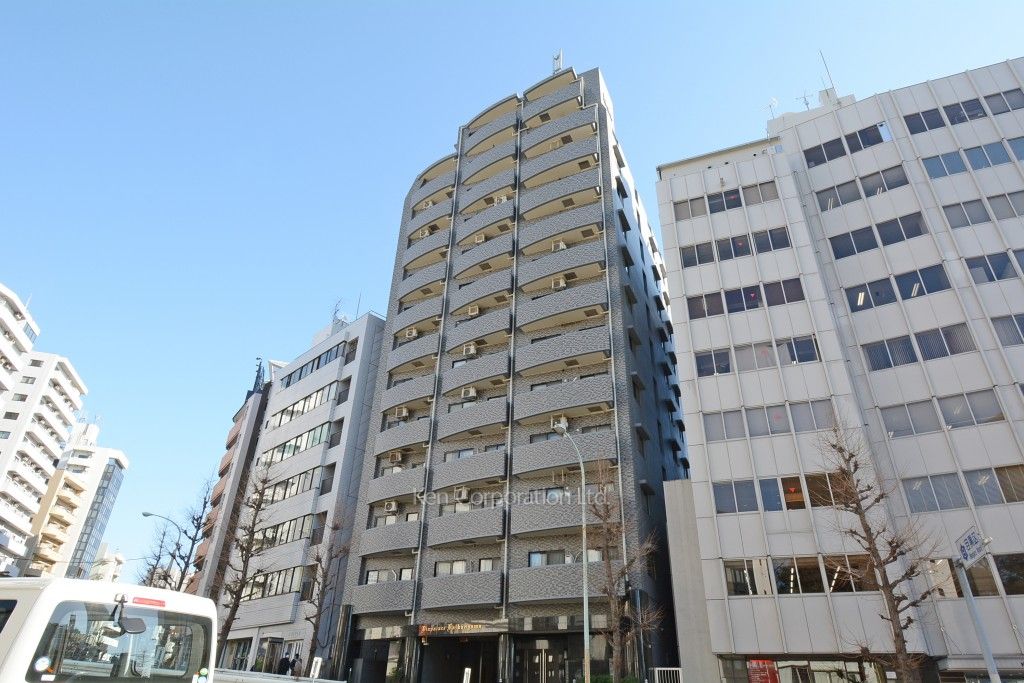 ダイアパレス代官山の写真 外観ひき