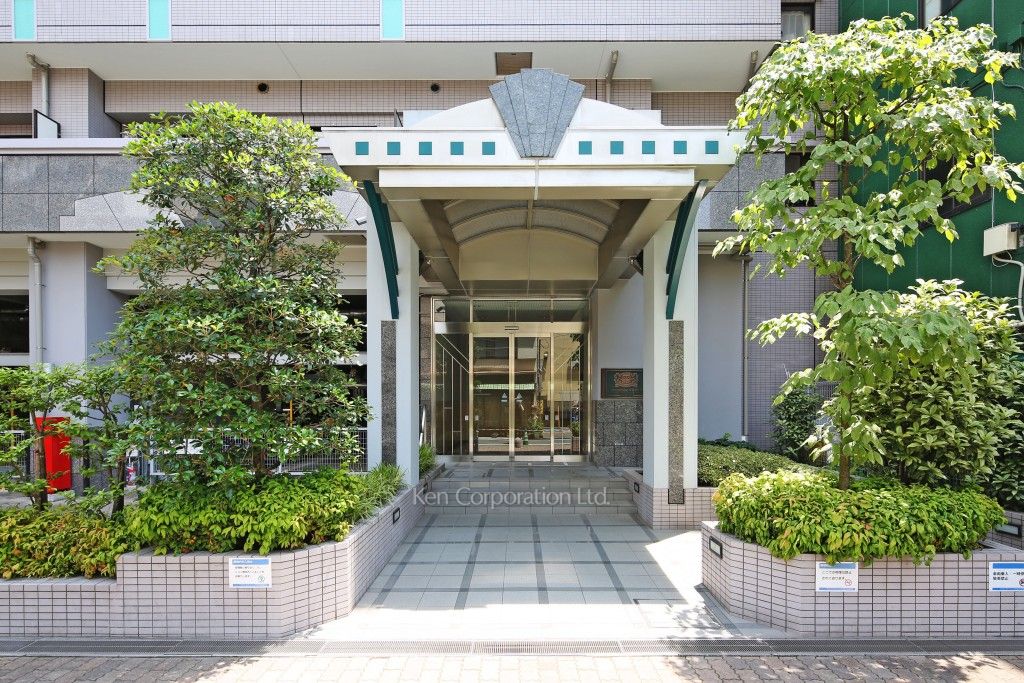ライオンズマンション渋谷道玄坂の写真 外観より