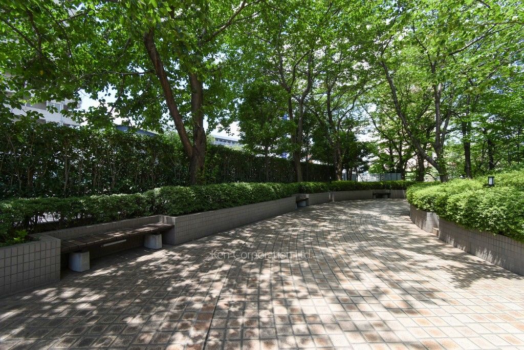 西早稲田シティタワーの写真 中庭・植栽