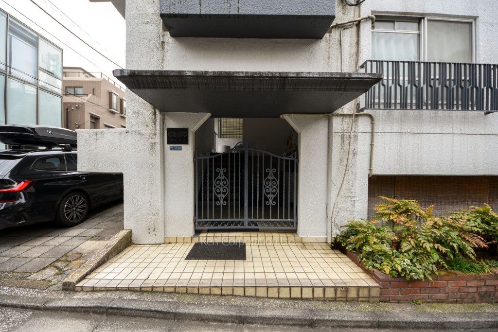  外観より
