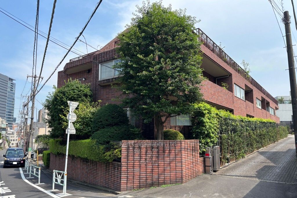 ロワイヤル松涛の写真 外観ひき