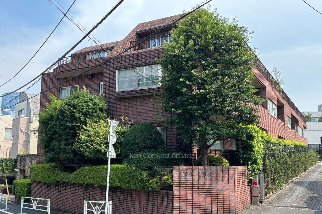 ロワイヤル松涛の写真 外観ひき