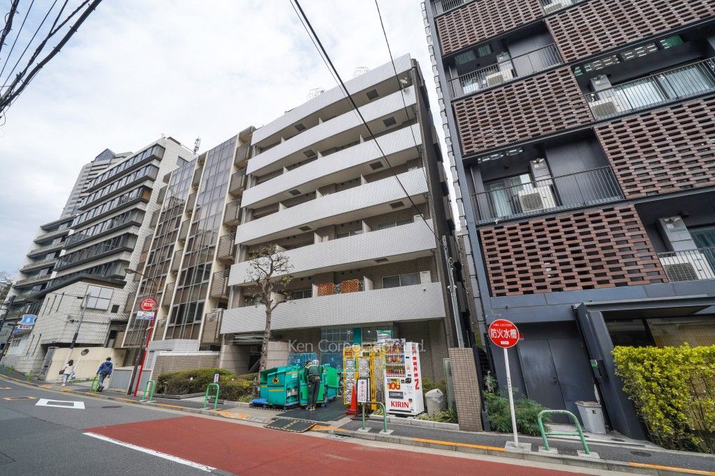 クレアール赤坂の写真 外観ひき
