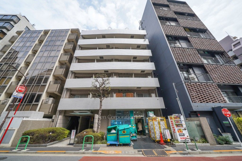 クレアール赤坂の写真 外観ひき