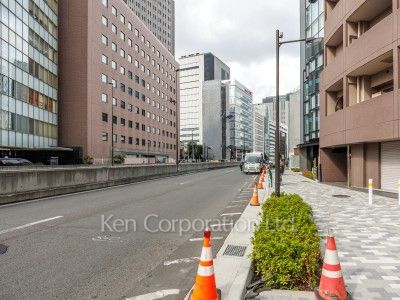 グランドパーク代々木の写真 前面道路