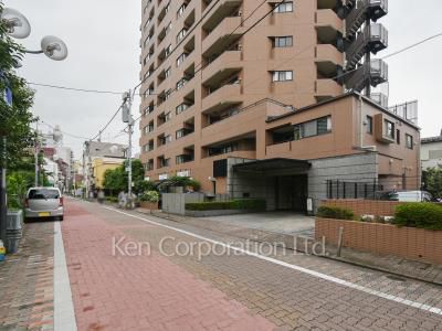 コスモ白金シティフォルムの写真 前面道路