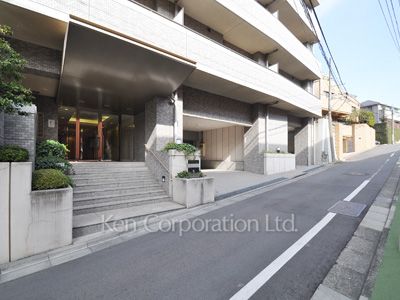  外観より
