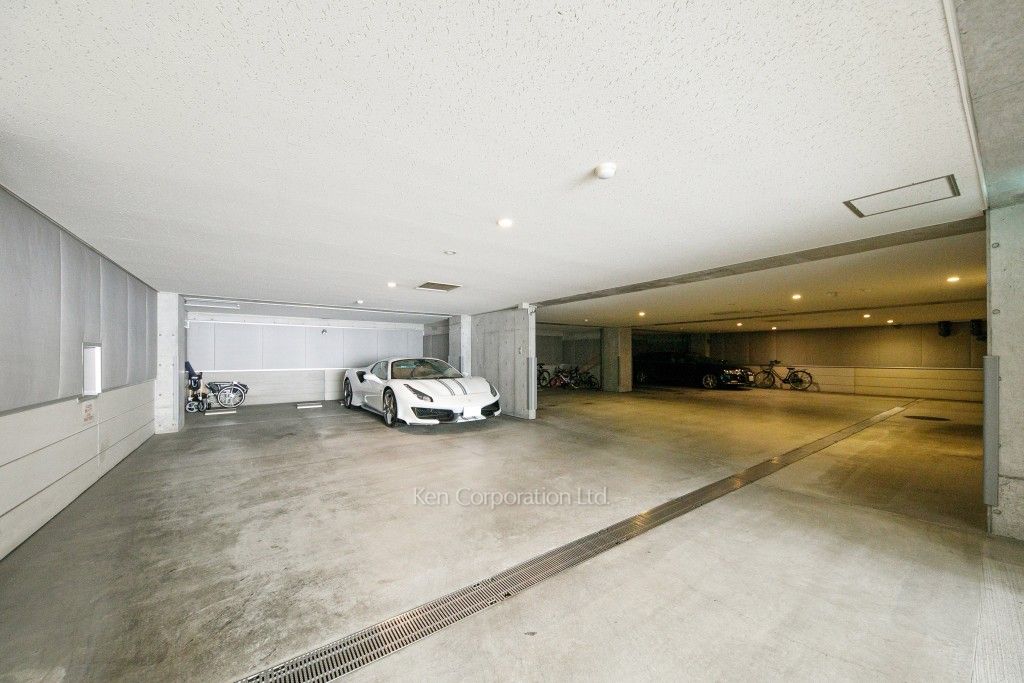 ル・カルム広尾の写真 駐車場