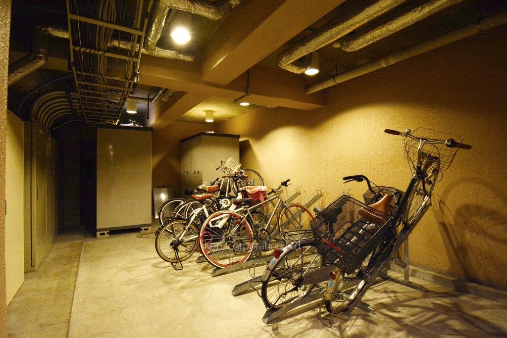 クレマージュ南青山の写真 駐輪場