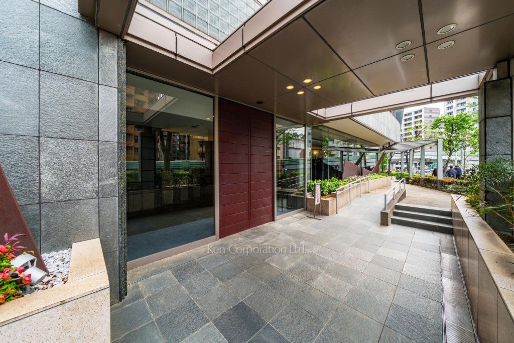 ソプラタワーの写真  外観より