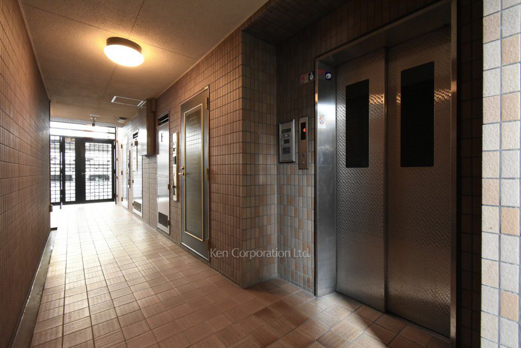 ライオンズプラザ池田山の写真 エントランス