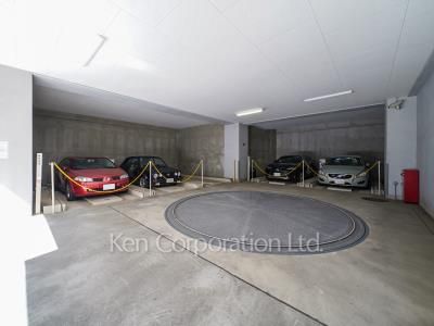 東急ドエルアルス恵比寿の写真 駐車場