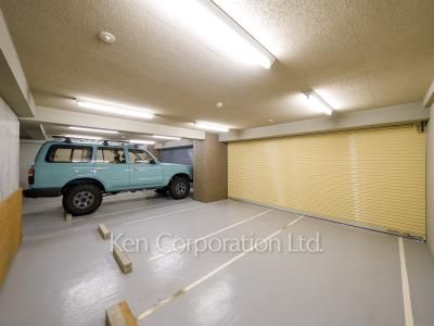 ヒルトップ諏訪山の写真 駐車場