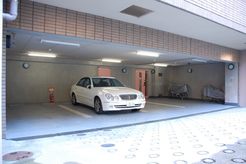 テラス代々木公園の写真 駐車場