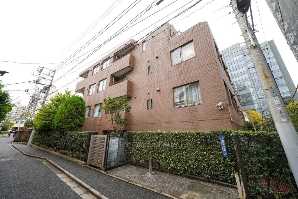  外観ひき