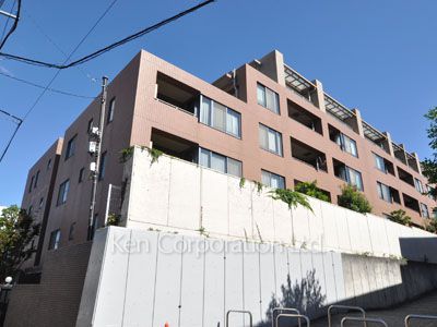 フェアロージュ神宮前の写真 外観ひき