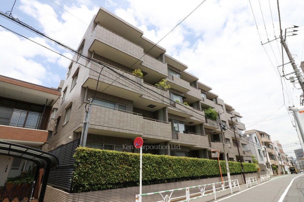 レジオン代官山の写真 外観ひき
