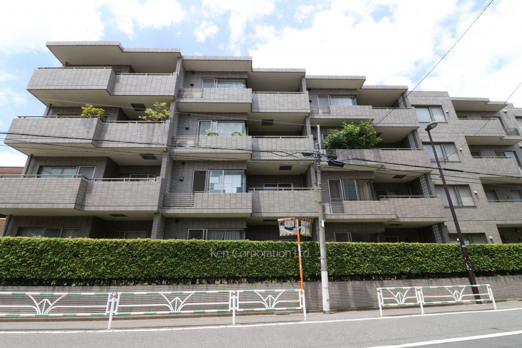レジオン代官山の写真 外観ひき