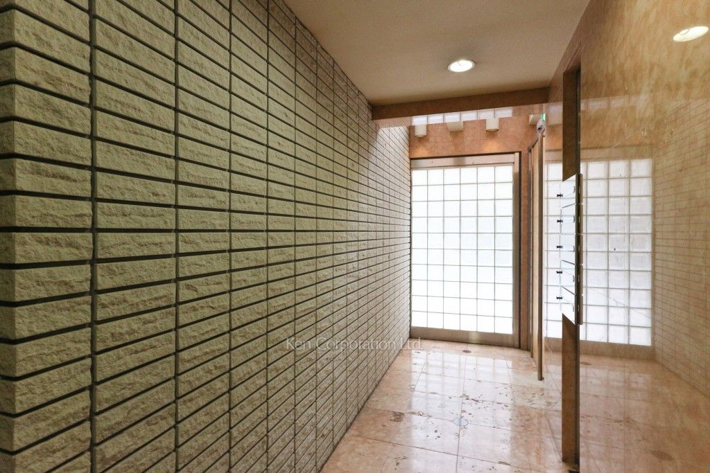 アヴァン南青山の写真 エントランス