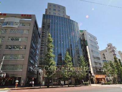 新御茶ノ水アーバントリニティの写真 外観ひき