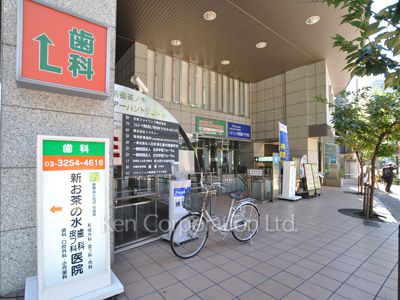 新御茶ノ水アーバントリニティの写真 1Ｆ（新御茶ノ水駅入口）