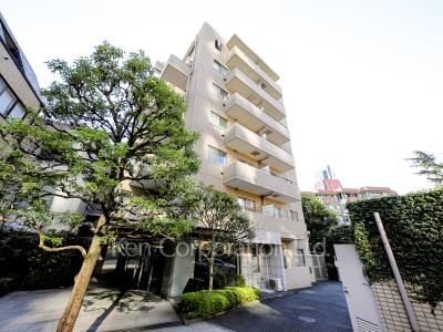 アーバンパレス乃木坂の写真 外観ひき