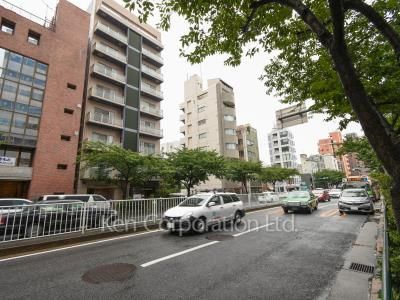 広尾イーストの写真 前面道路