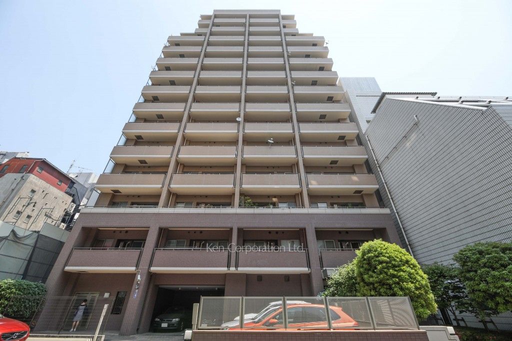 ファミール表参道ベルファースの写真 外観ひき