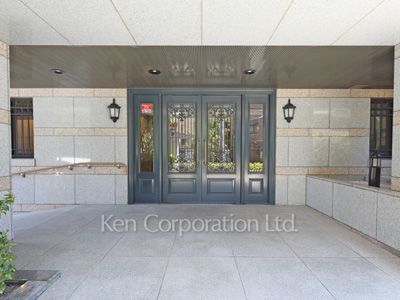 ファミールコート白金ヒルズの写真 外観より