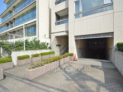 パークビュー有栖川の写真 外観より