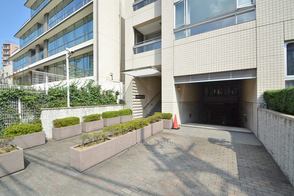 パークビュー有栖川の写真 外観より