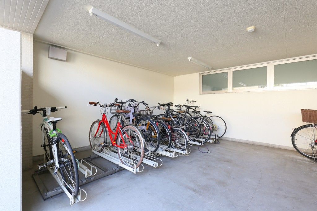 パークコート三田綱町の写真 駐輪場