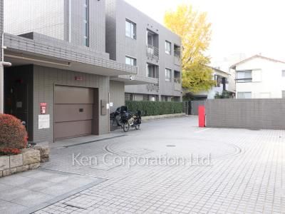 ライオンズマンション元代々木グランフォートの写真 駐車場