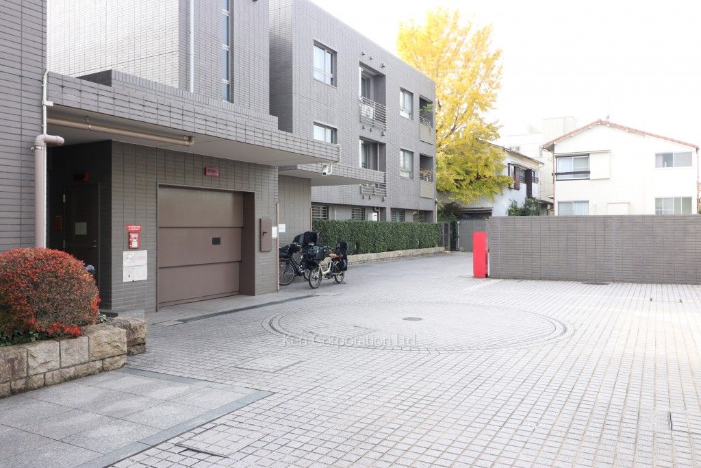 ライオンズマンション元代々木グランフォートの写真 駐車場