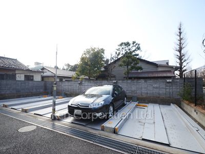 アーデン駒沢パークフロントの写真 駐車場
